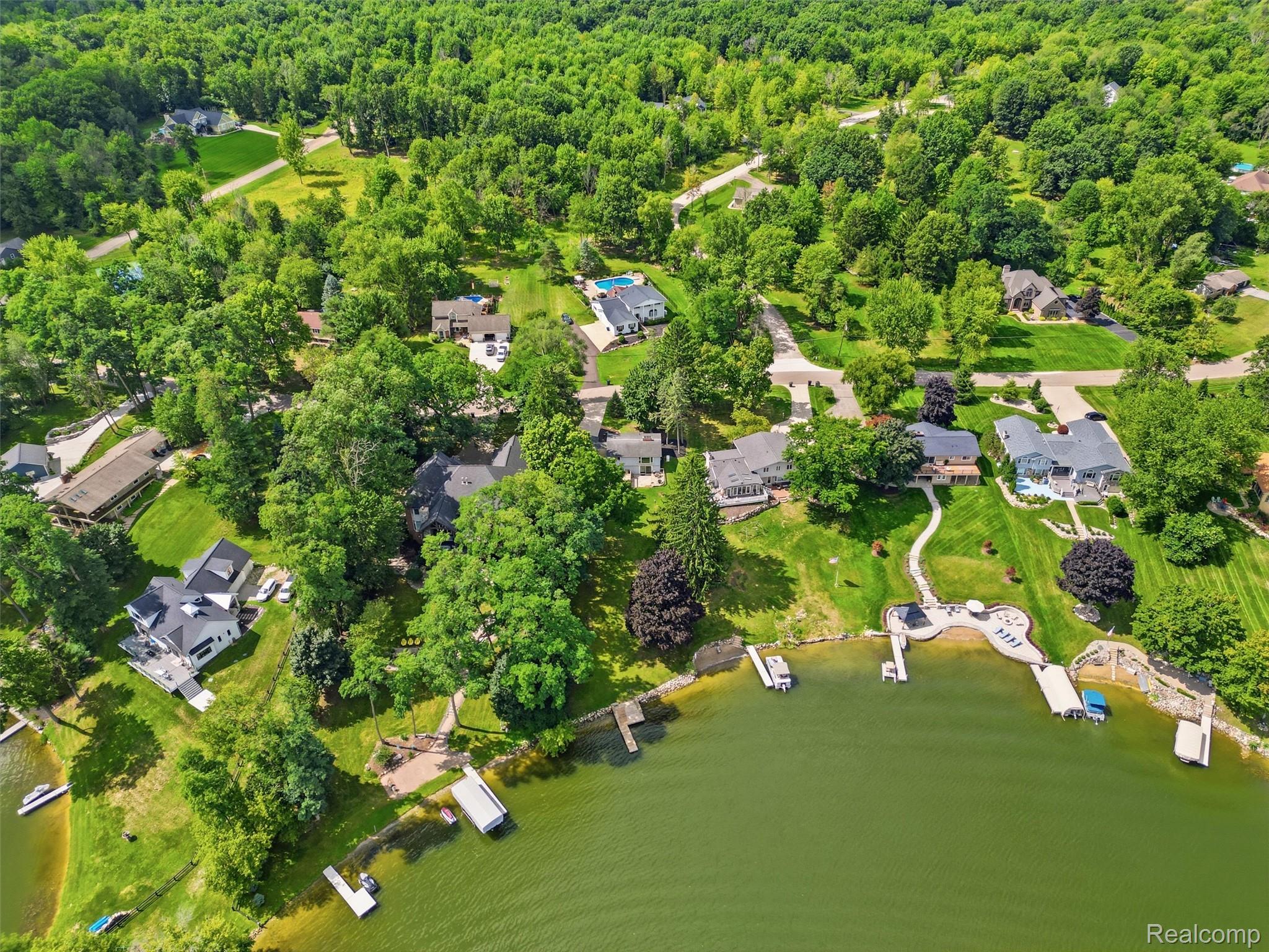 7416 Ledgewood Drive