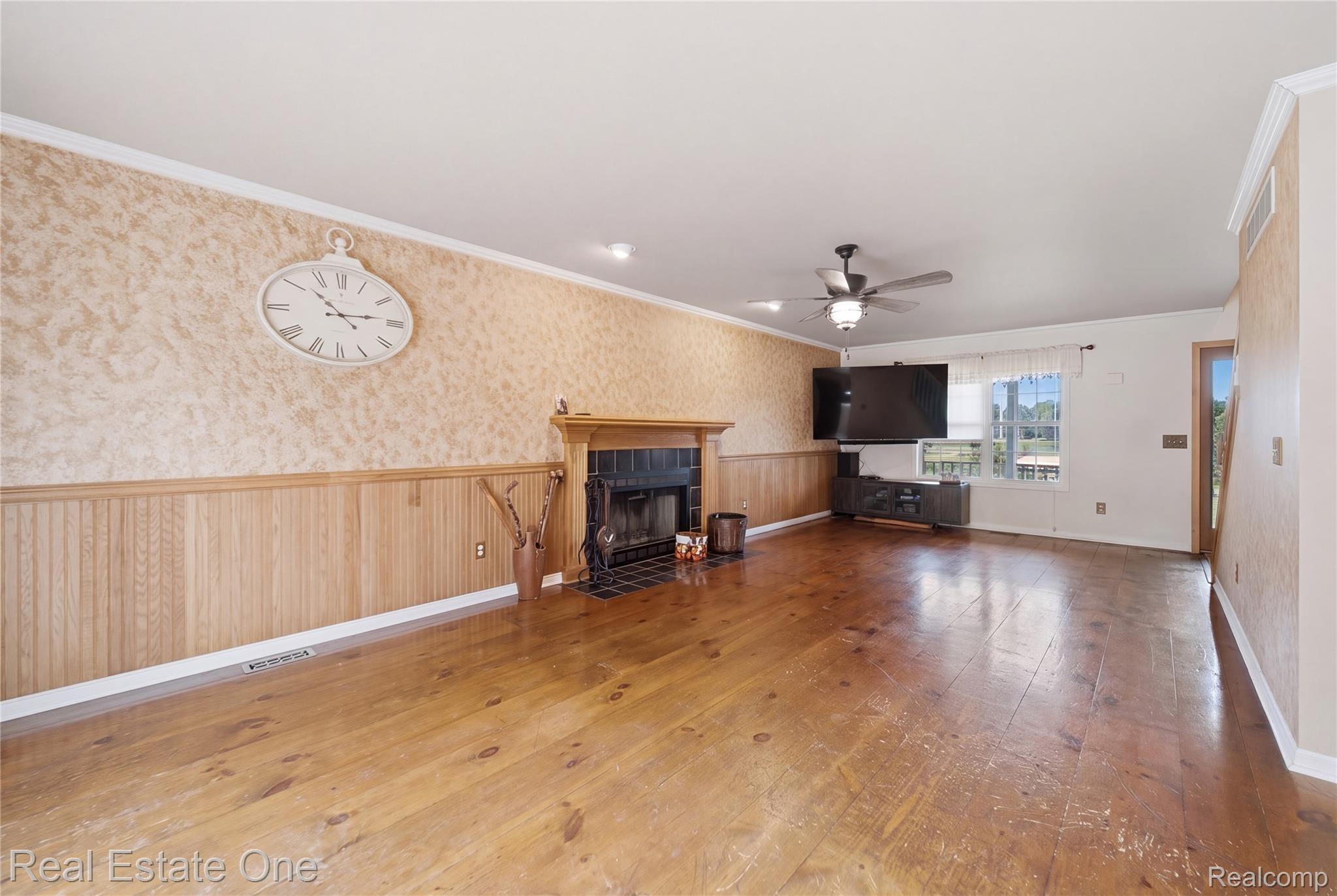 242 Darvale Drive