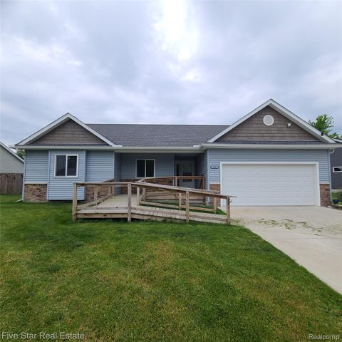 105 Degurse Avenue Marine City City MI 48039