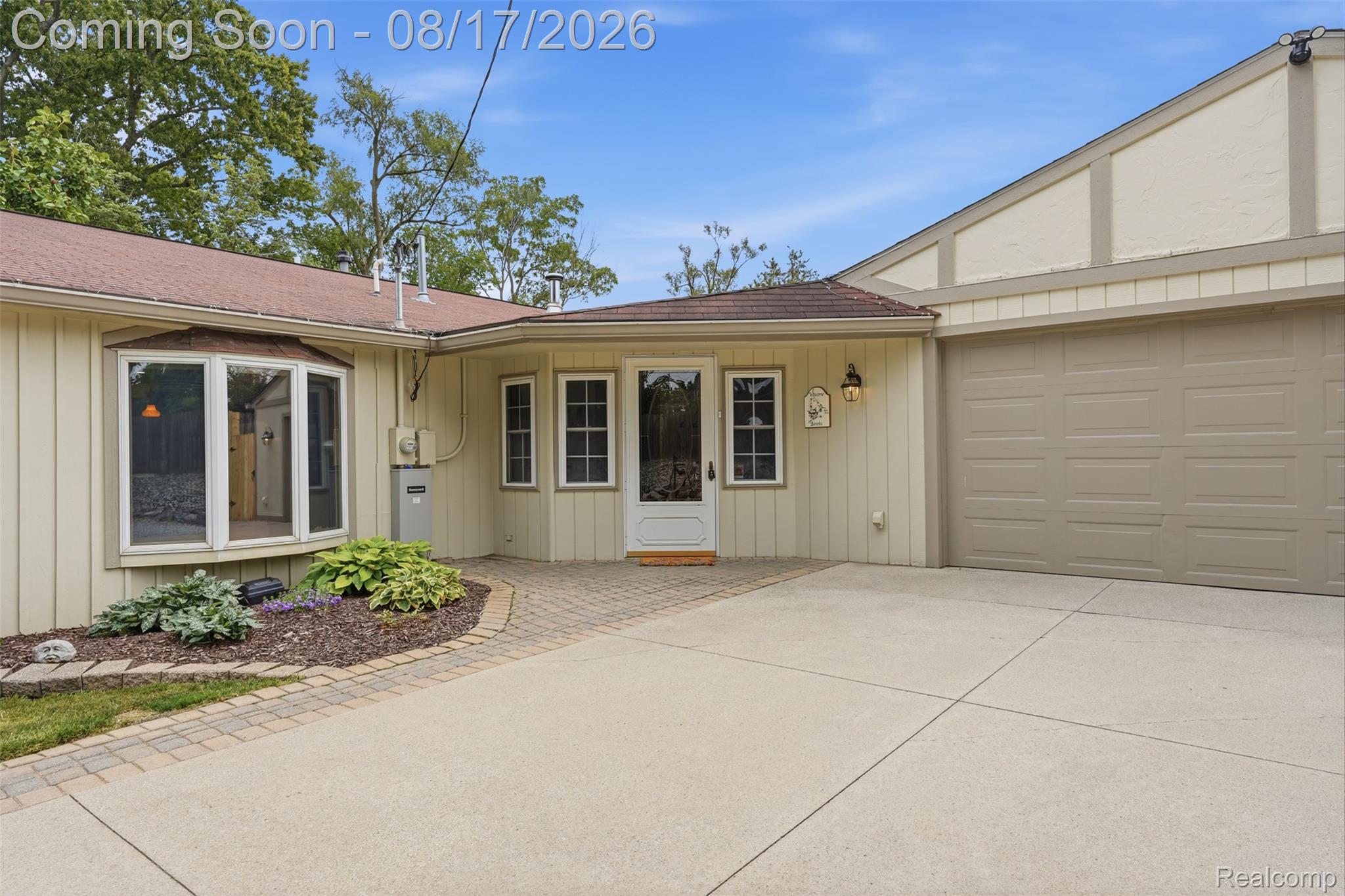 10286 7 Mile Road