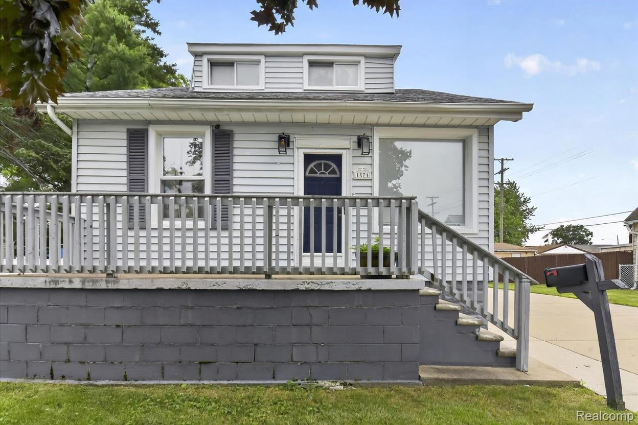 1871 7th Street
