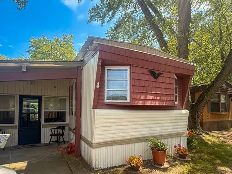 8758 S Old Oak Lane Brooks Township MI 49337