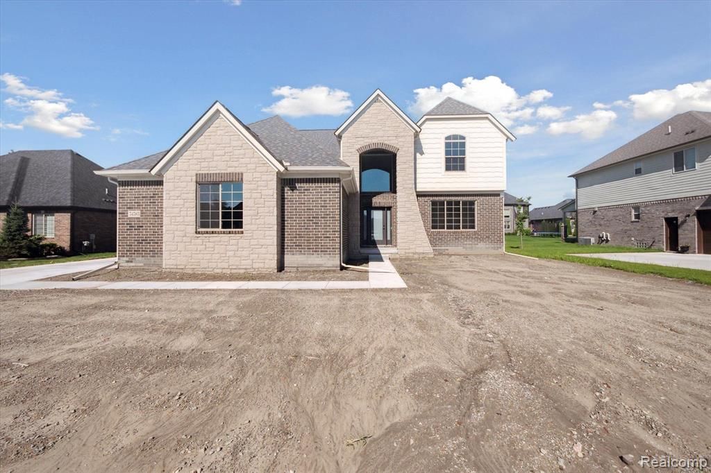 35689 WINDRIDGE Drive