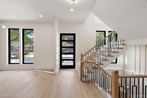 Tiny photo for 1228 W Windemere Avenue, Royal Oak City, MI 48073 (MLS # 20261036886)