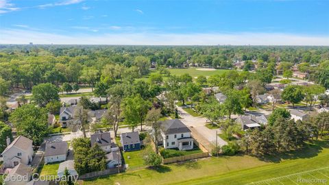 Tiny photo for 1228 W Windemere Avenue, Royal Oak City, MI 48073 (MLS # 20261036886)