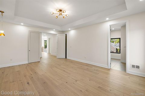 Tiny photo for 1228 W Windemere Avenue, Royal Oak City, MI 48073 (MLS # 20261036886)