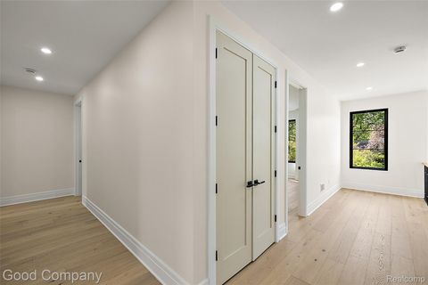 Tiny photo for 1228 W Windemere Avenue, Royal Oak City, MI 48073 (MLS # 20261036886)