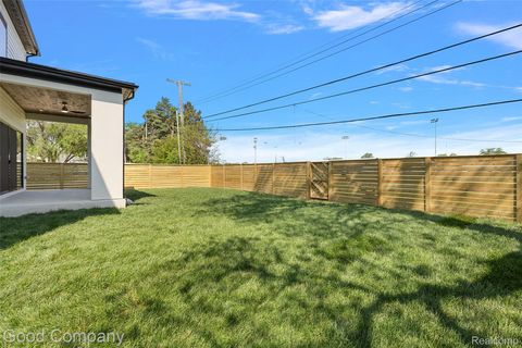 Tiny photo for 1228 W Windemere Avenue, Royal Oak City, MI 48073 (MLS # 20261036886)