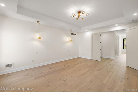 Tiny photo for 1228 W Windemere Avenue, Royal Oak City, MI 48073 (MLS # 20261036886)