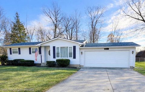 5511 Cottonwood Drive Mundy Township MI 48473