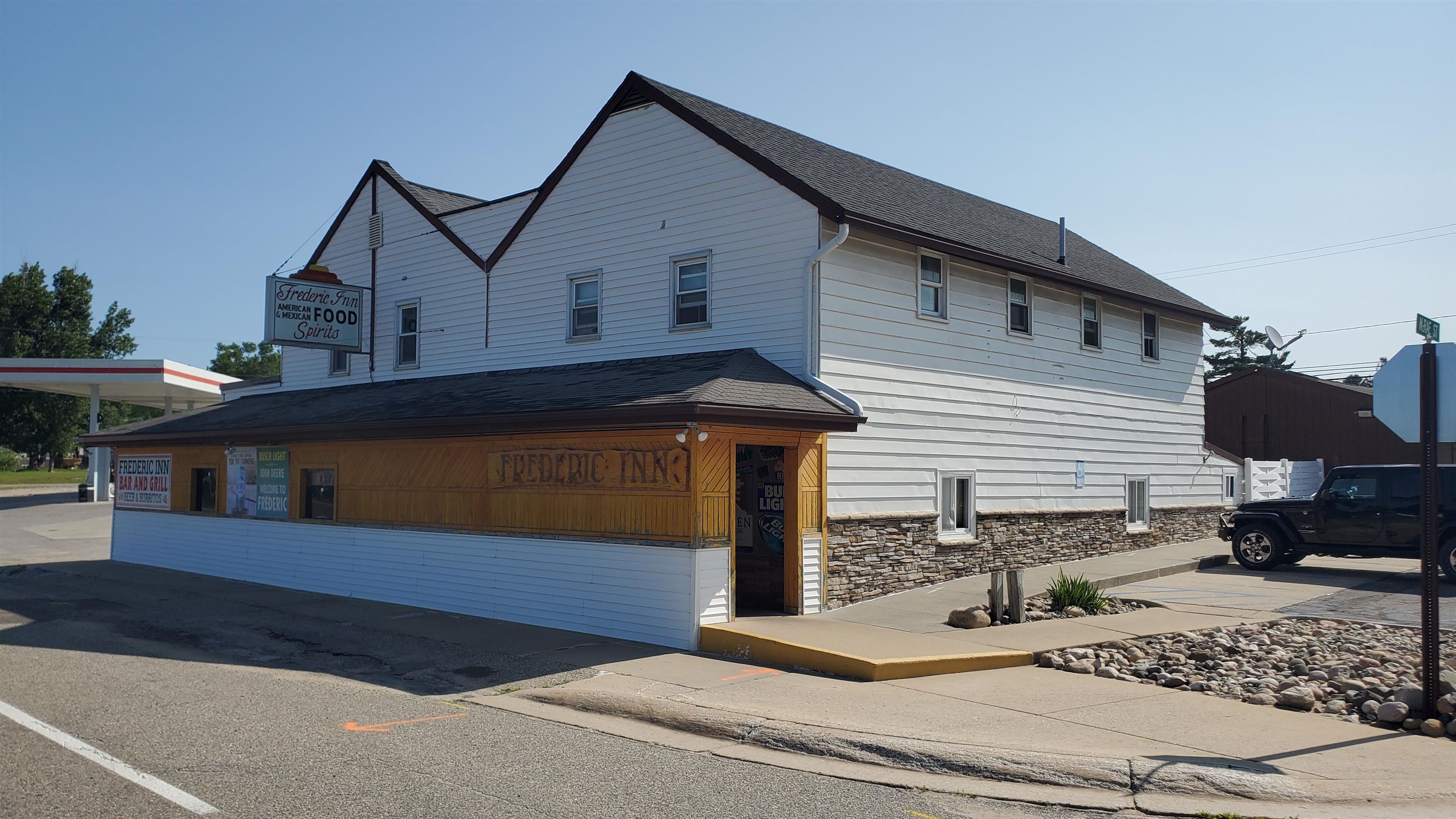 6516 N Old 27