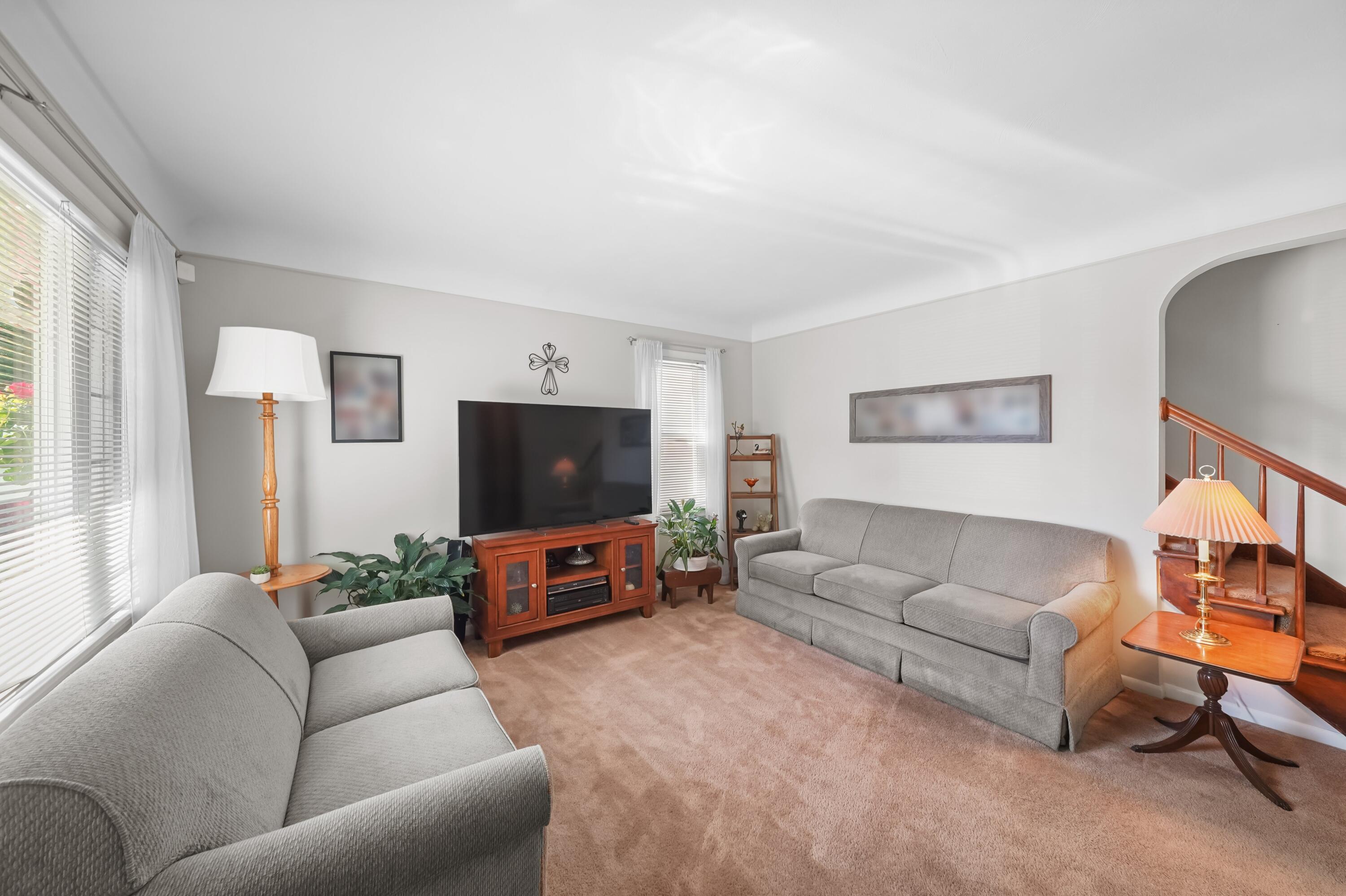 6017 Drexel Street