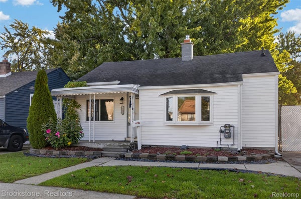 28080 ROSEMONT ST, ROSEVILLE, MI 48066 - Image 4b1c8943a8a60ccf98894df021e32e49/83315541