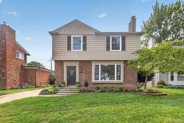 1037 W SELFRIDGE BLVD, CLAWSON, MI 48017 - Image 4b1dec152e387d8f252719f47160c3f3/190821296