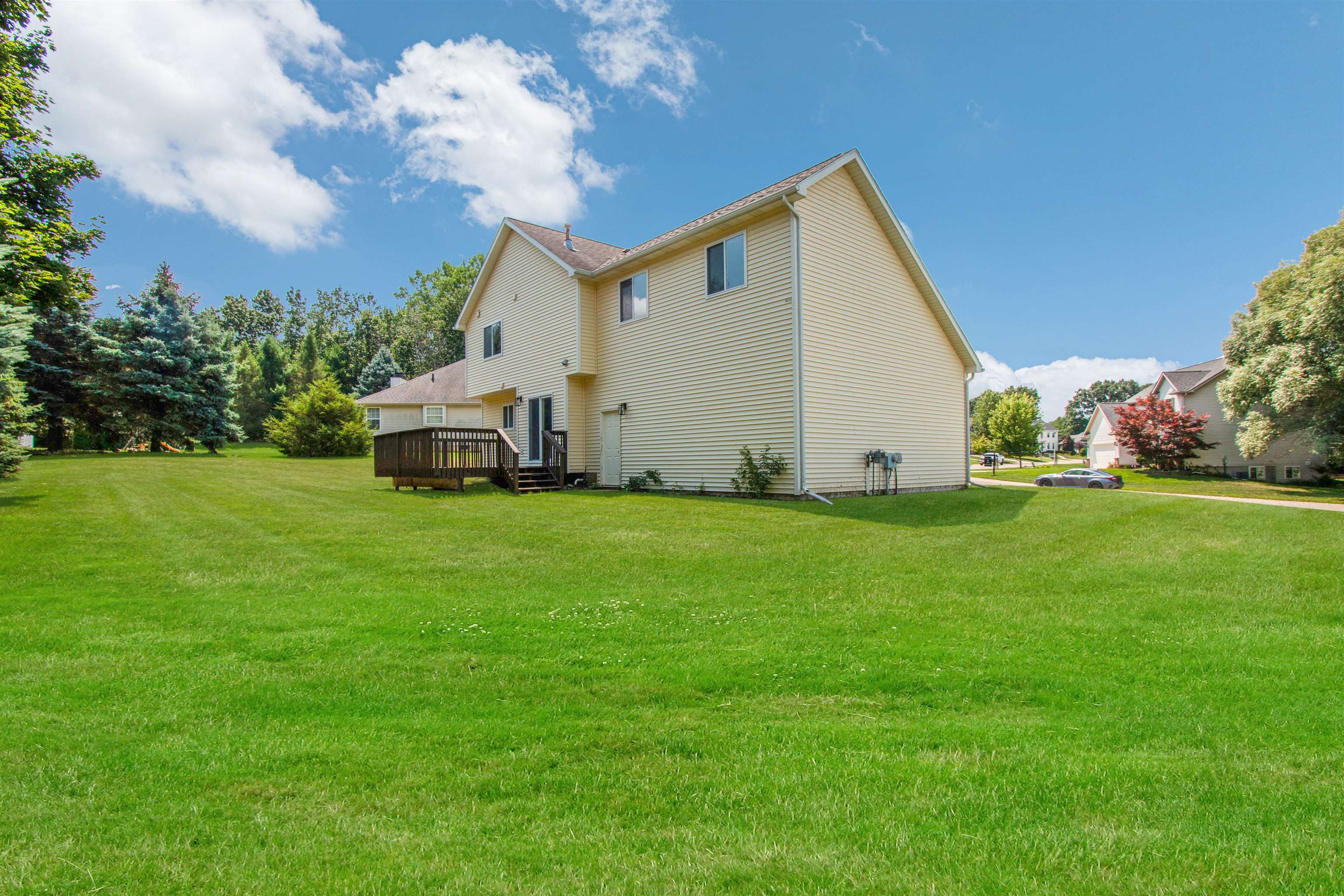 324 Valleyview Drive