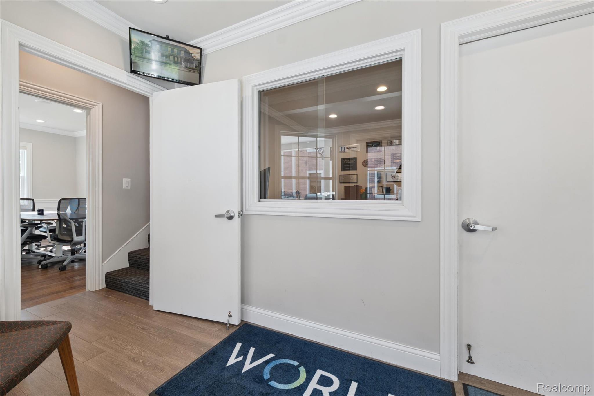 127 W University Drive