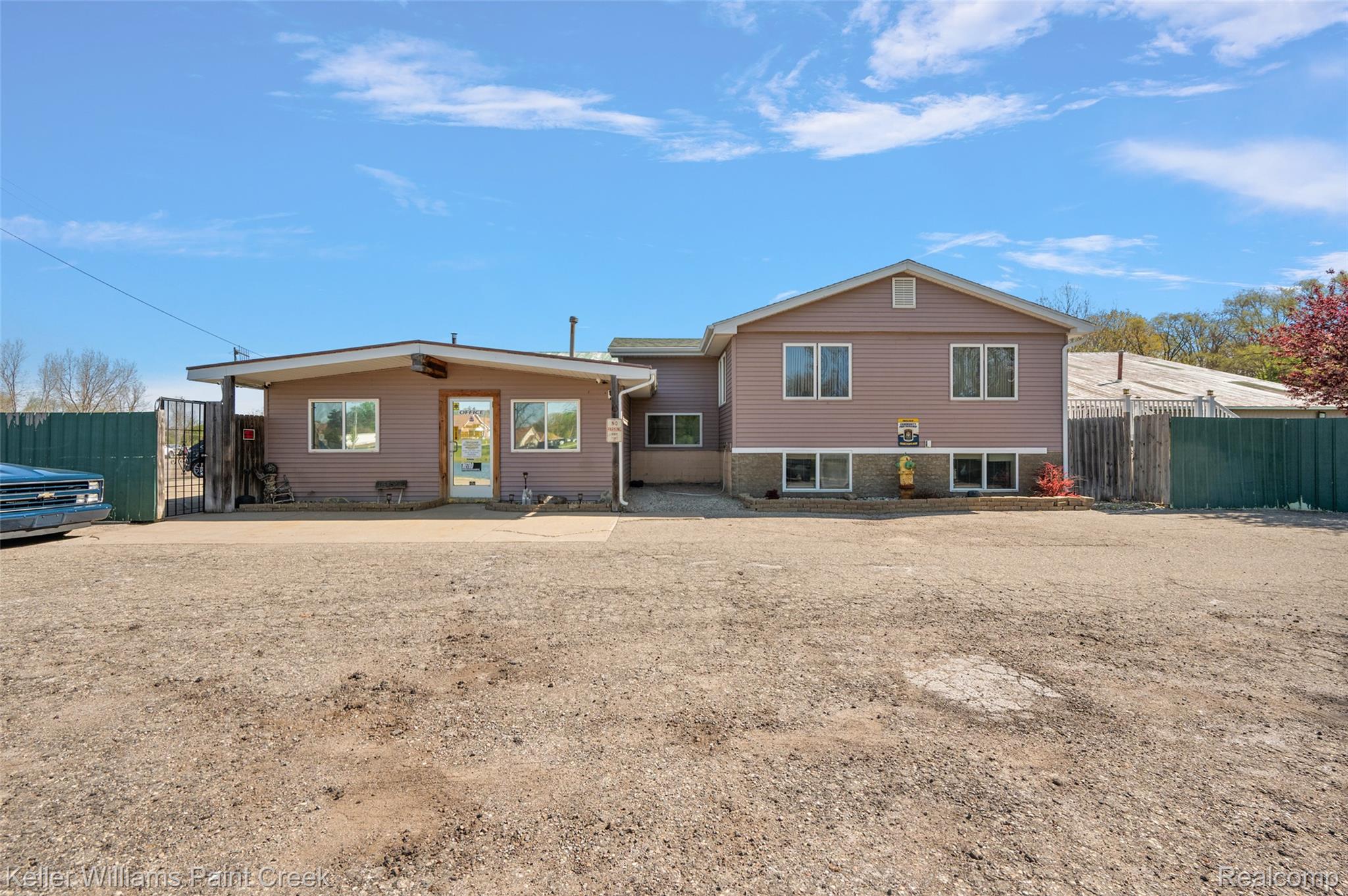 4376 Beecher Road