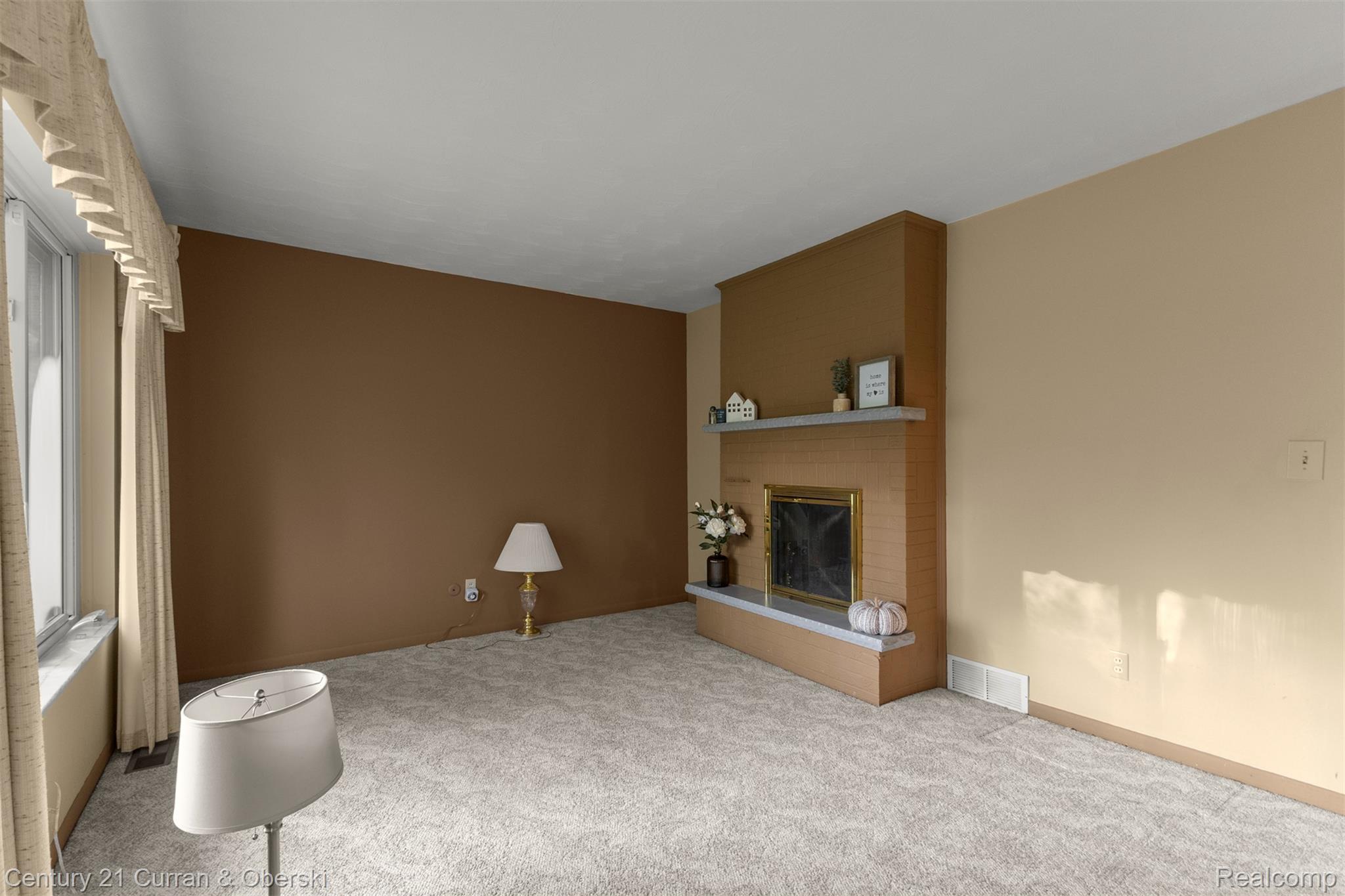 3324 Maple Drive