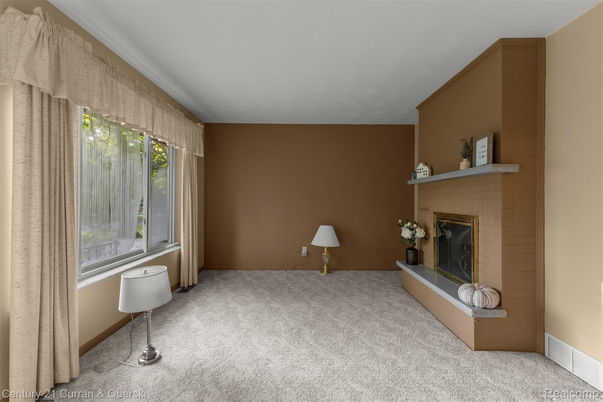 3324 Maple Drive