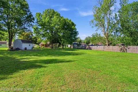 Tiny photo for 4425 Gardner Street, Sterling Heights City, MI 48310 (MLS # 20261039085)