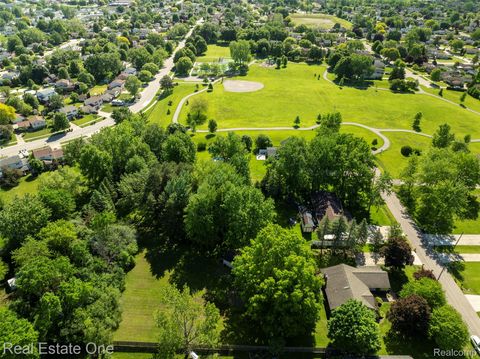 Tiny photo for 4425 Gardner Street, Sterling Heights City, MI 48310 (MLS # 20261039085)