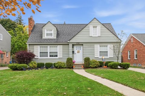 1751 Villa Road Birmingham City MI 48009