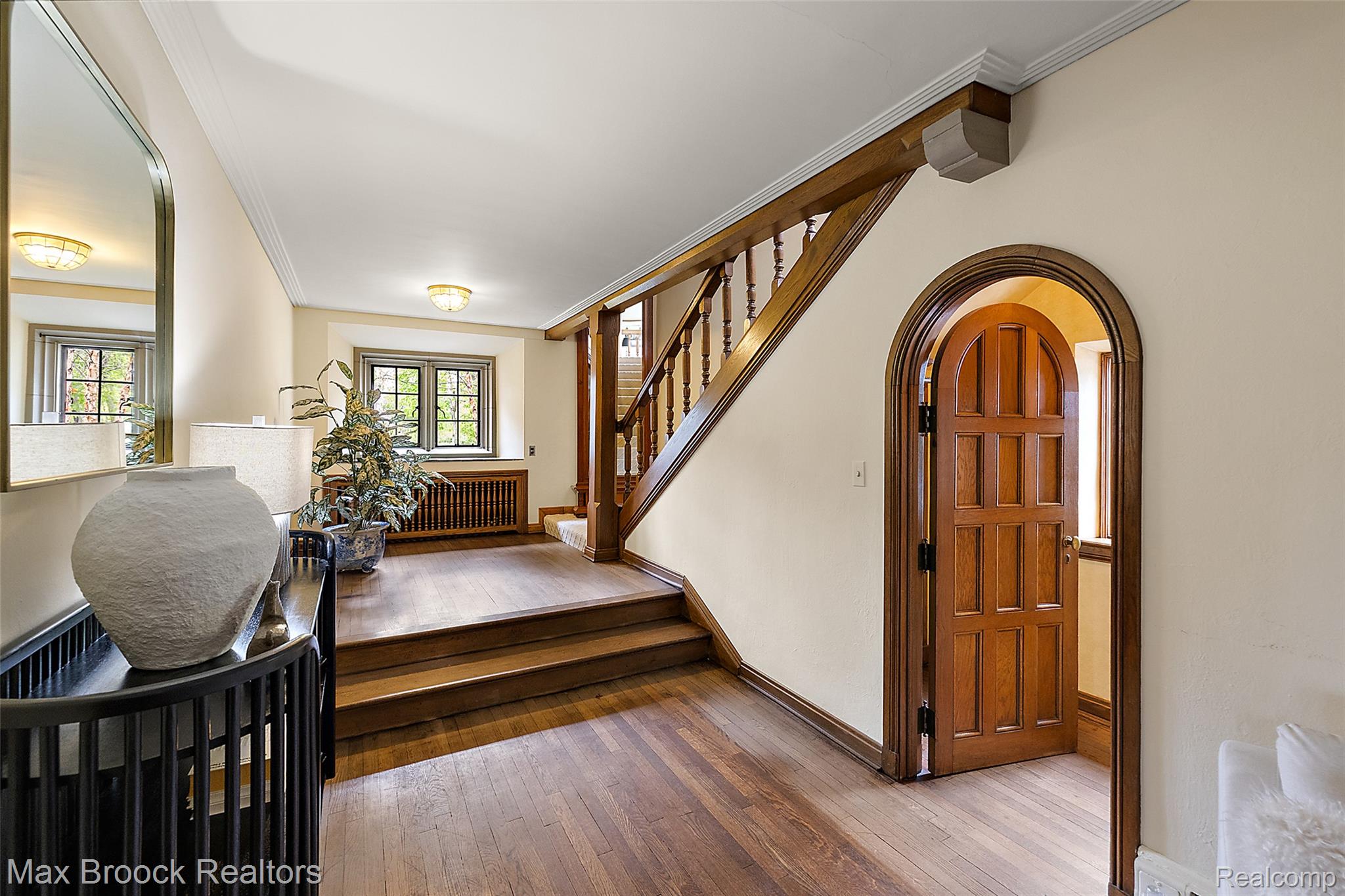 65 Lone Pine Road