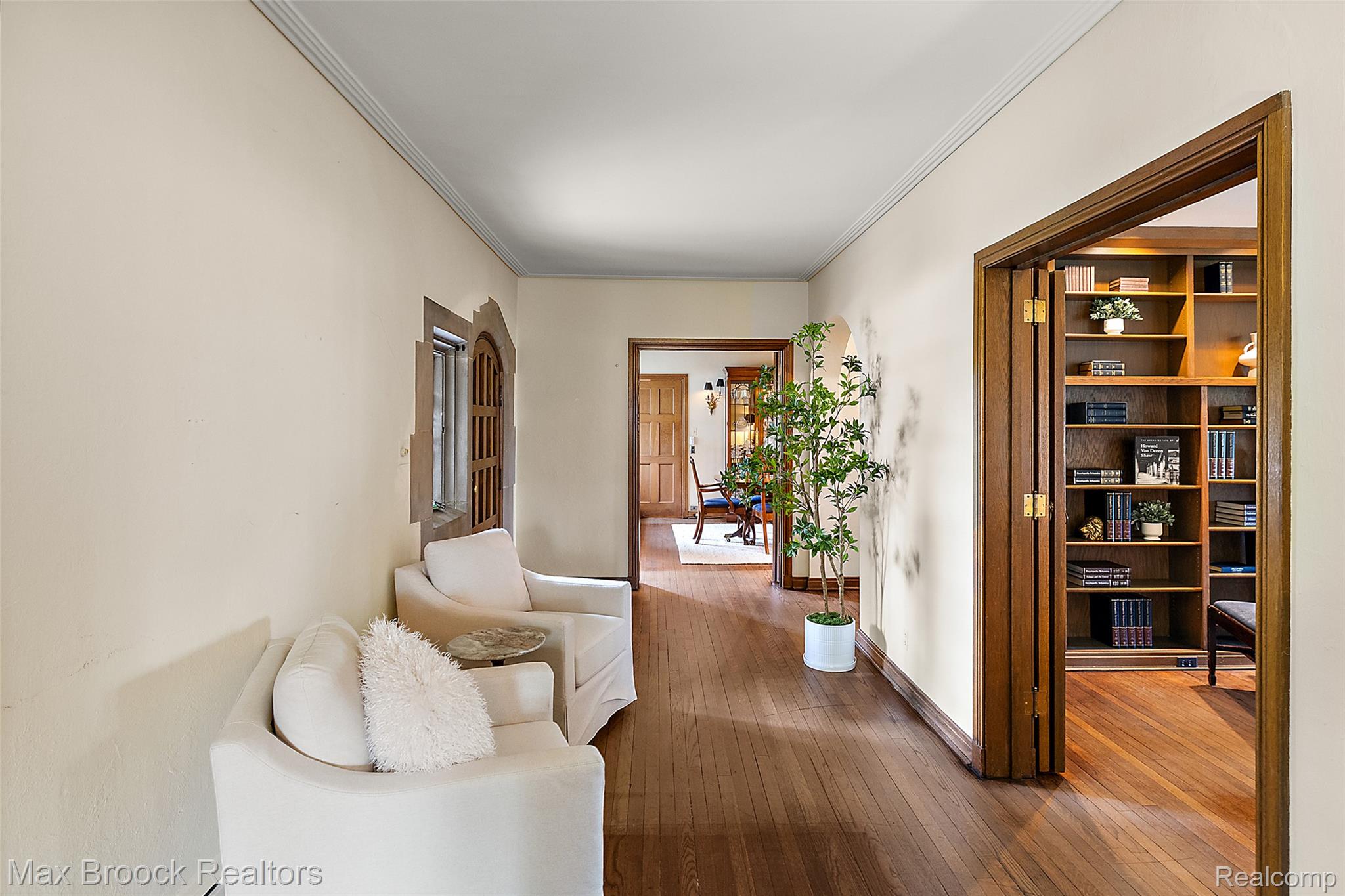 65 Lone Pine Road