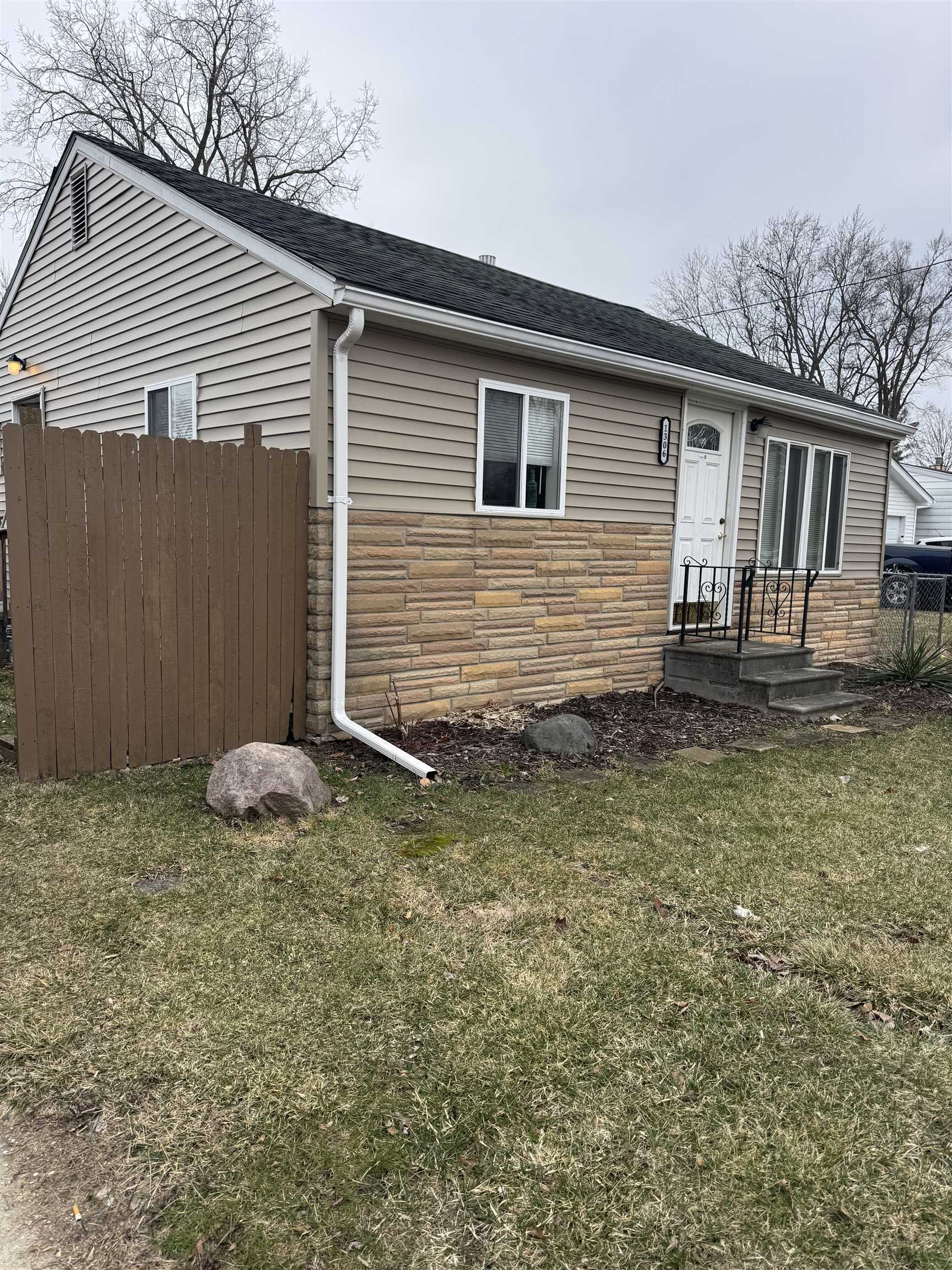 1306 Garfield Street