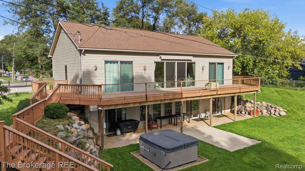 4499 5th Street