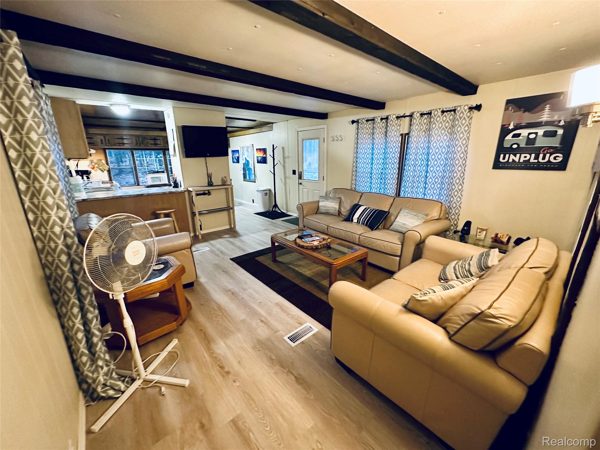 7617 Willowbrook Circle
