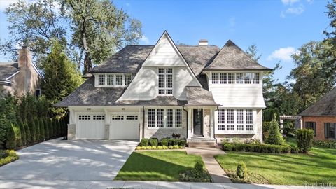 Photo of 329 Linden Road, Birmingham City, MI 48009 (MLS # 20251042960)