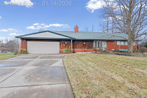 21225 Balfour Street Clinton Charter Township MI 48036