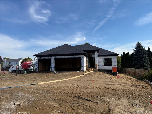 ADDRESS PRIVATE, ALGONAC, MI  - Image 4b636b2c72937cd6e7b7c24aa89f8bab/1504596475