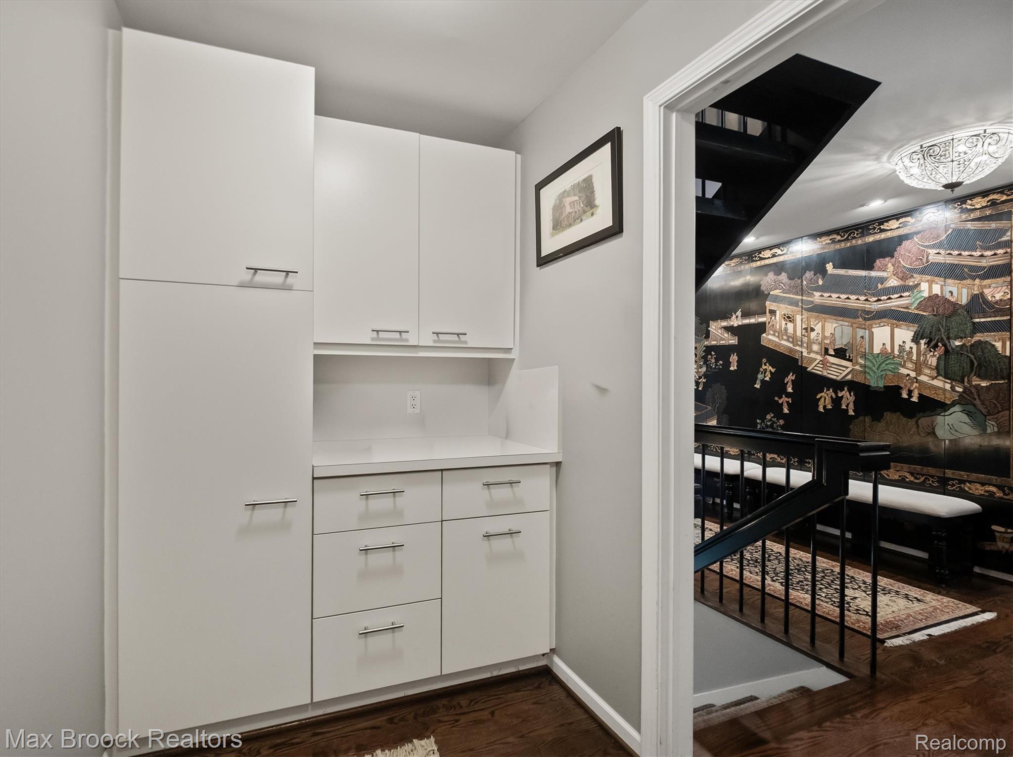 969 Bloomfield Woods