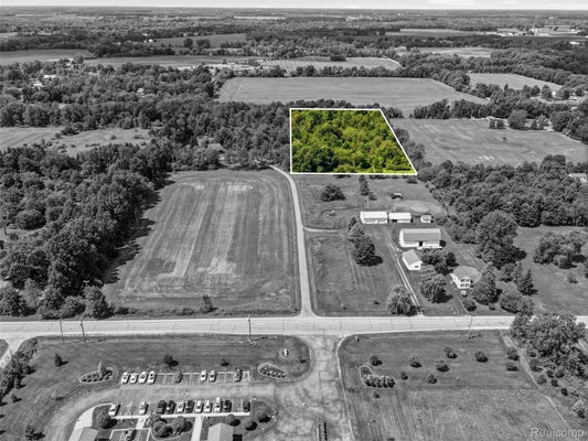 2714 N BURKHART RD, HOWELL, MI 48855 - Image 4b6be034ec6fa42efa138a74b4b7af10/2726360122