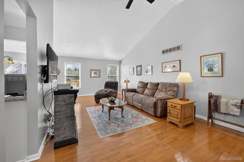 Tiny photo for 5034 Sandalwood Drive, Grand Blanc Charter Township, MI 48439 (MLS # 20261067910)
