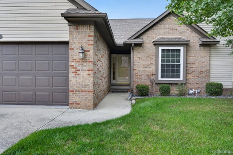 Tiny photo for 5034 Sandalwood Drive, Grand Blanc Charter Township, MI 48439 (MLS # 20261067910)