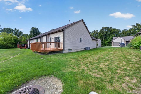 Tiny photo for 5034 Sandalwood Drive, Grand Blanc Charter Township, MI 48439 (MLS # 20261067910)