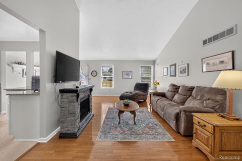 Tiny photo for 5034 Sandalwood Drive, Grand Blanc Charter Township, MI 48439 (MLS # 20261067910)