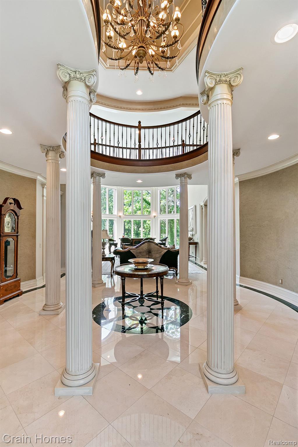 255 CAMELOT Way