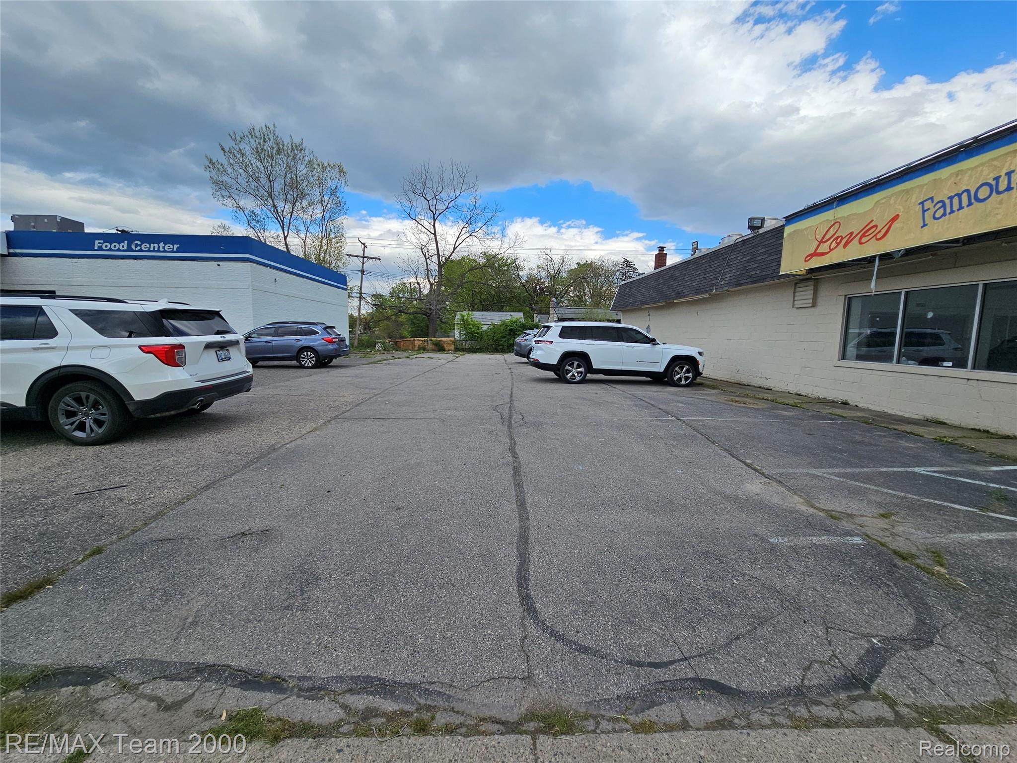 1055 Inkster Road