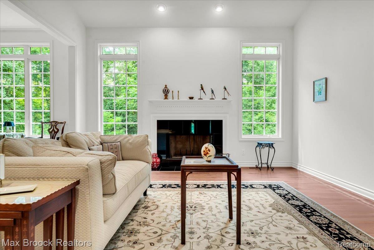 32935 Cressbrook Circle