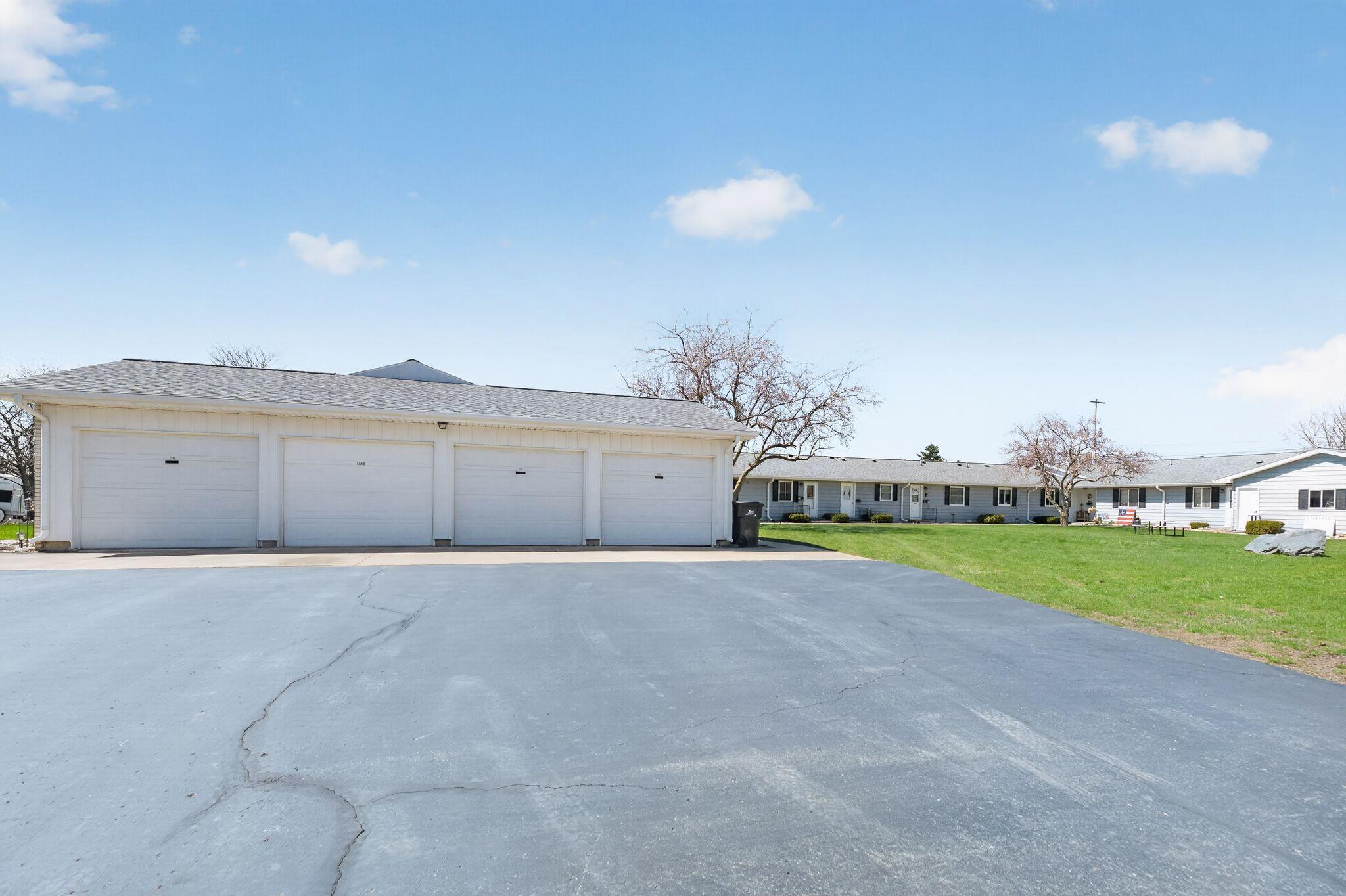 1310 N Boltwood Street 6