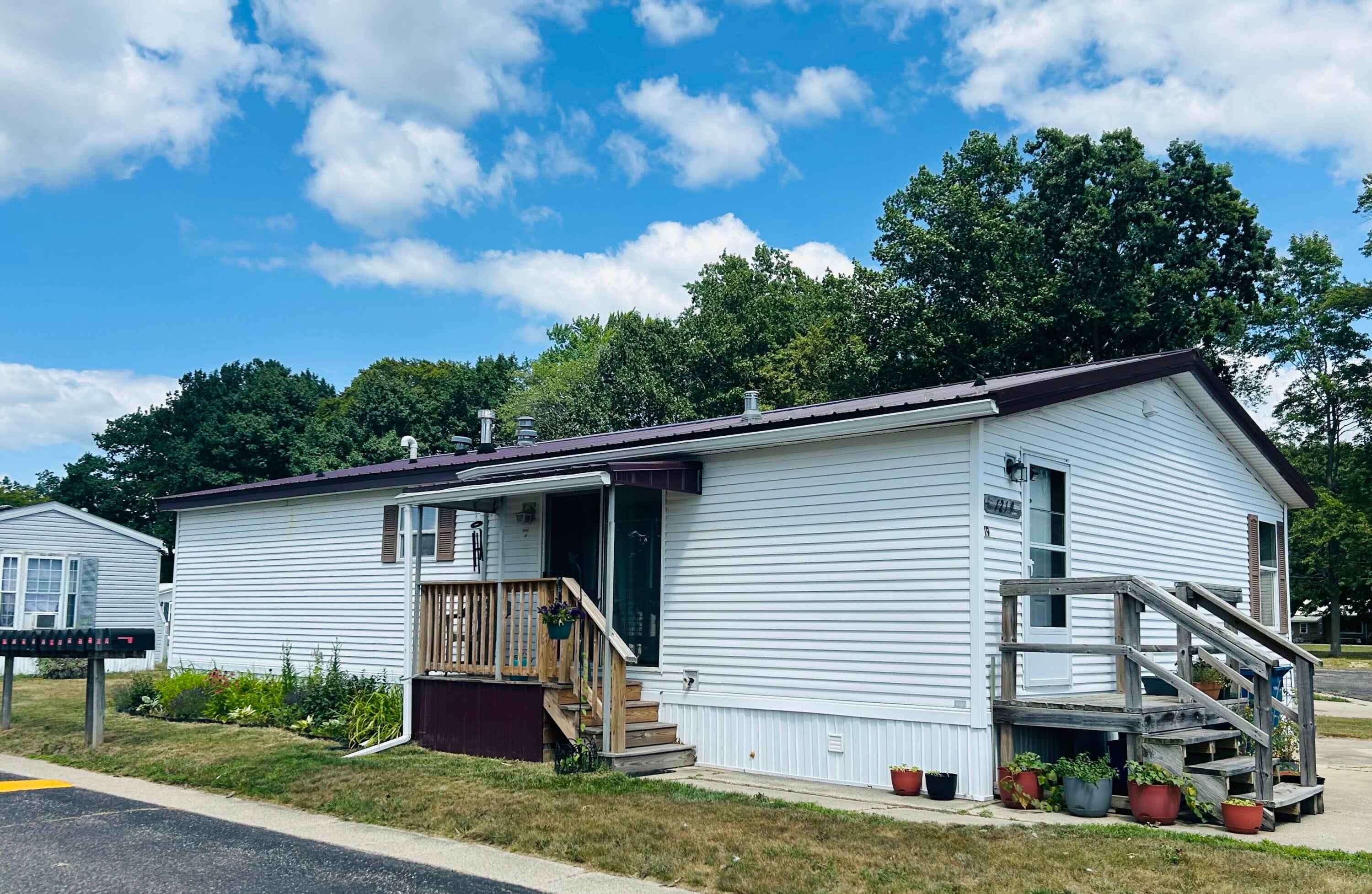1219 Royal Drive