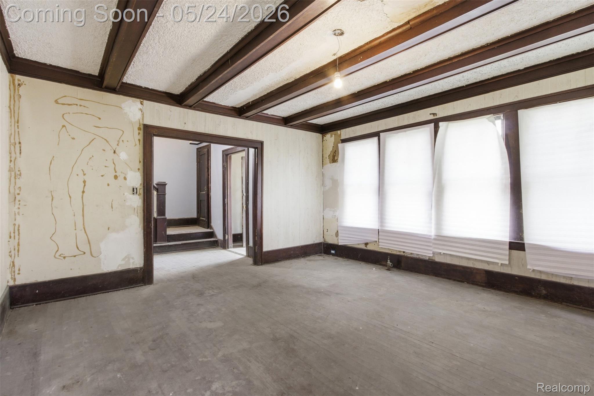 8221 Dexter Avenue