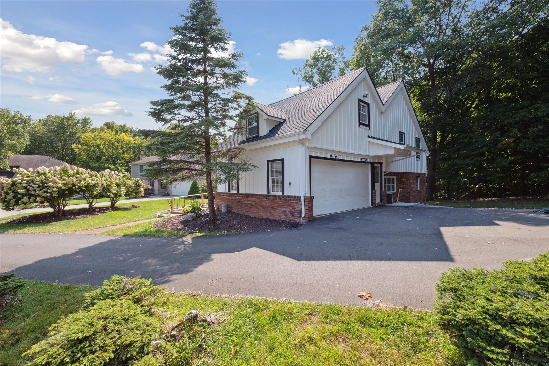 38996 HOLSWORTH Court