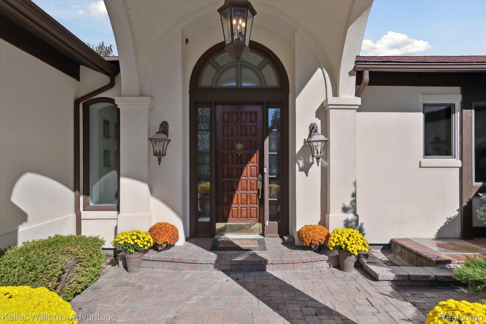 9109 N Territorial Road