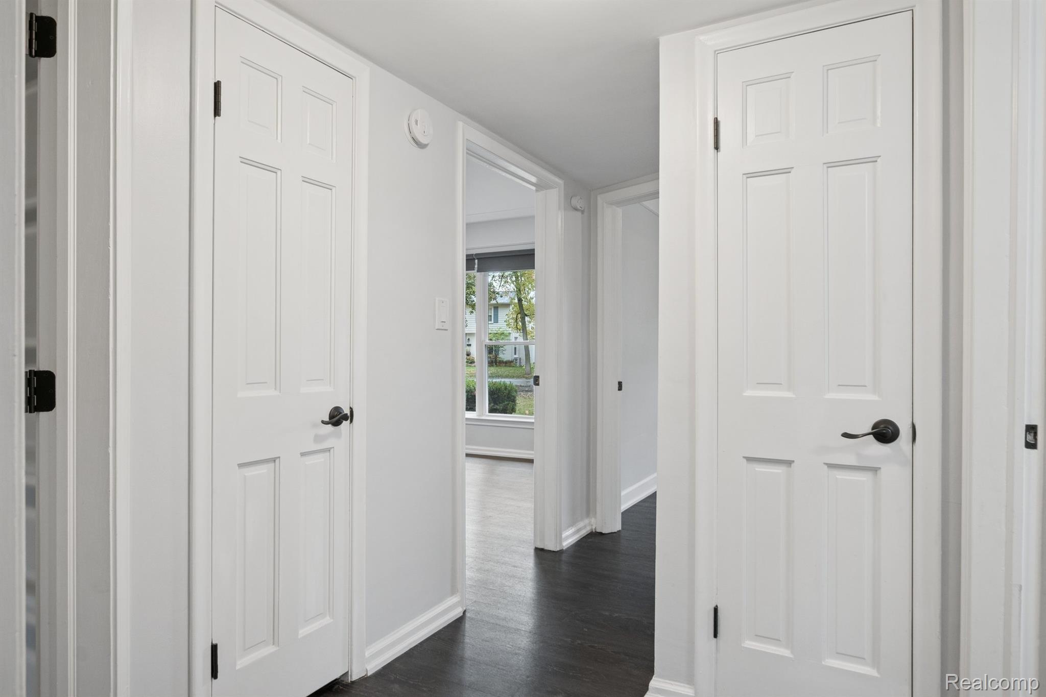 Beverly Hills Village, Michigan 48025, United States, 3 Bedrooms Bedrooms, ,2 BathroomsBathrooms,Residential,Active,233693