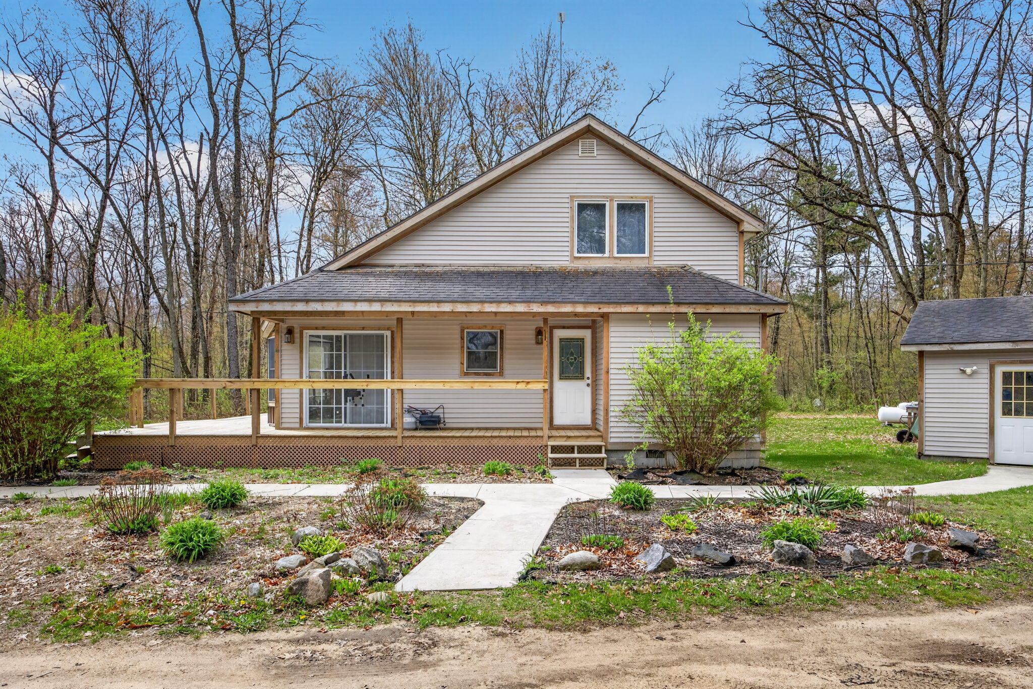 22597 Tamarack Road